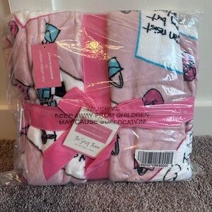 Berkshire Mary Phillips Desgins The Sassy Throw Blanket